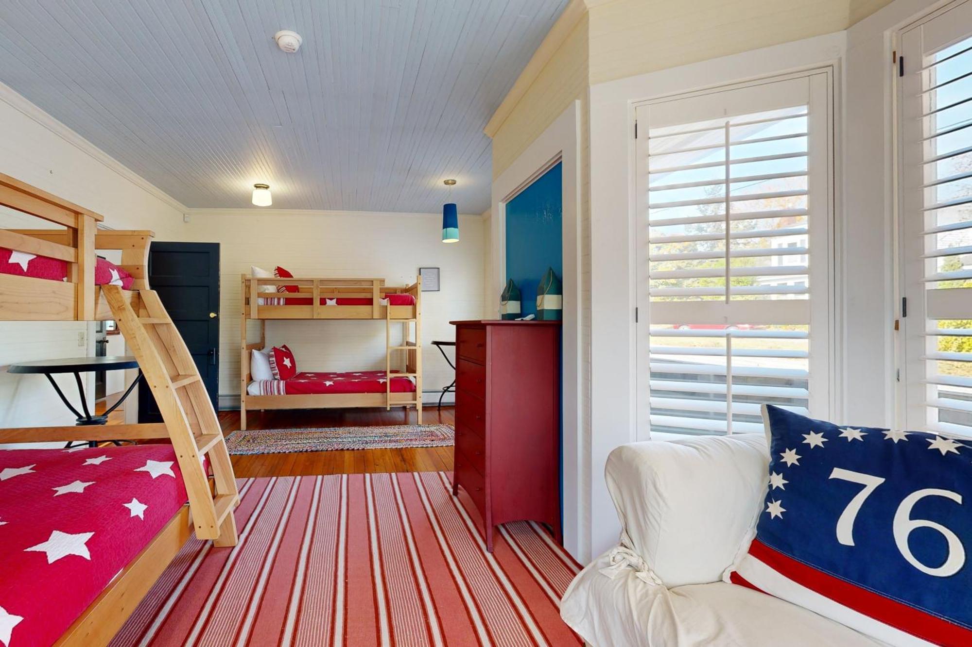 Stars And Stripes Forever Southwest Harbor Exterior photo